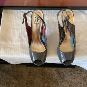 WOMEN SHOES